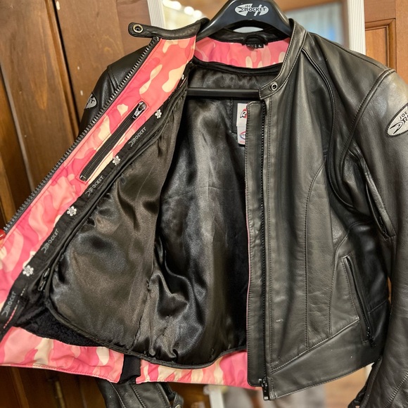 Joe Rocket black leather armor motorcycle jacket - Picture 4 of 6